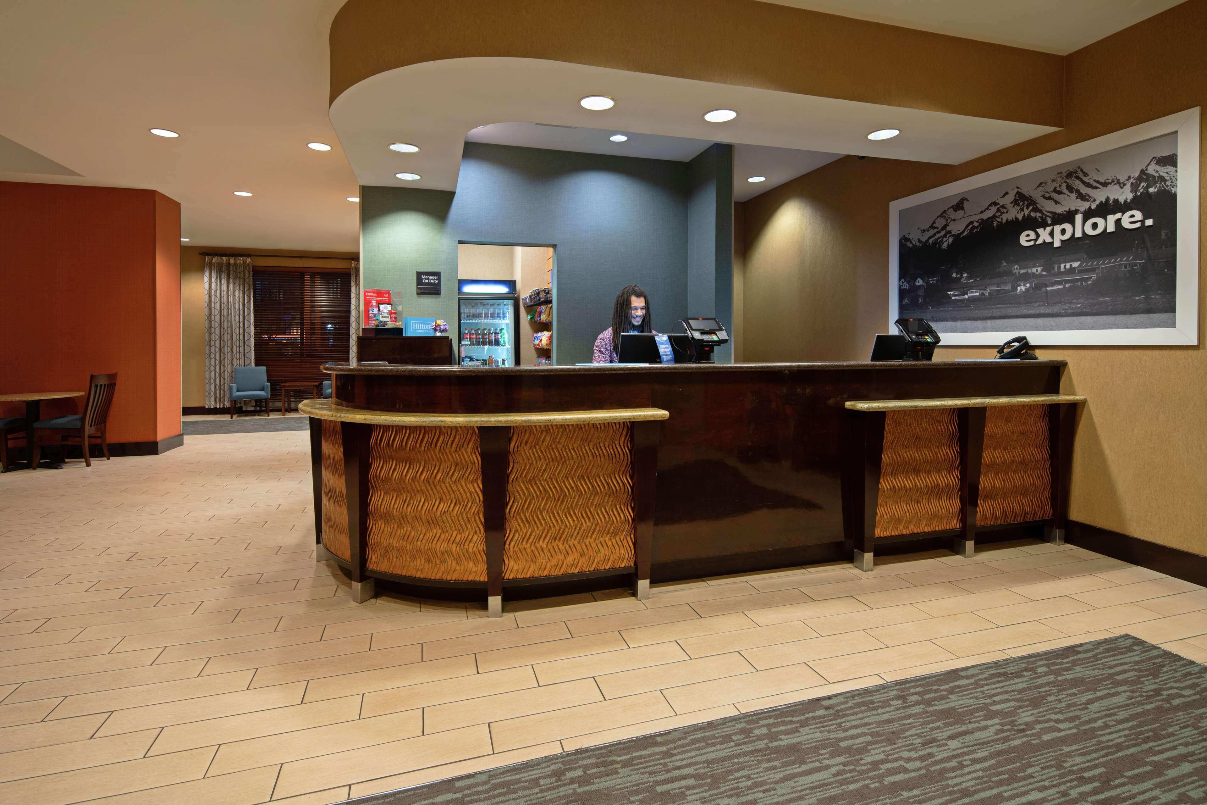 Hampton Inn & Suites Bremerton Dış mekan fotoğraf